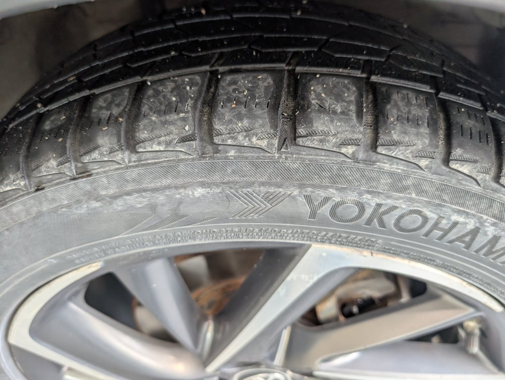 Toyota C-HR LIMITED, CUIR, A/C, 2020 à Magog, Québec - 23 - w1024h768px