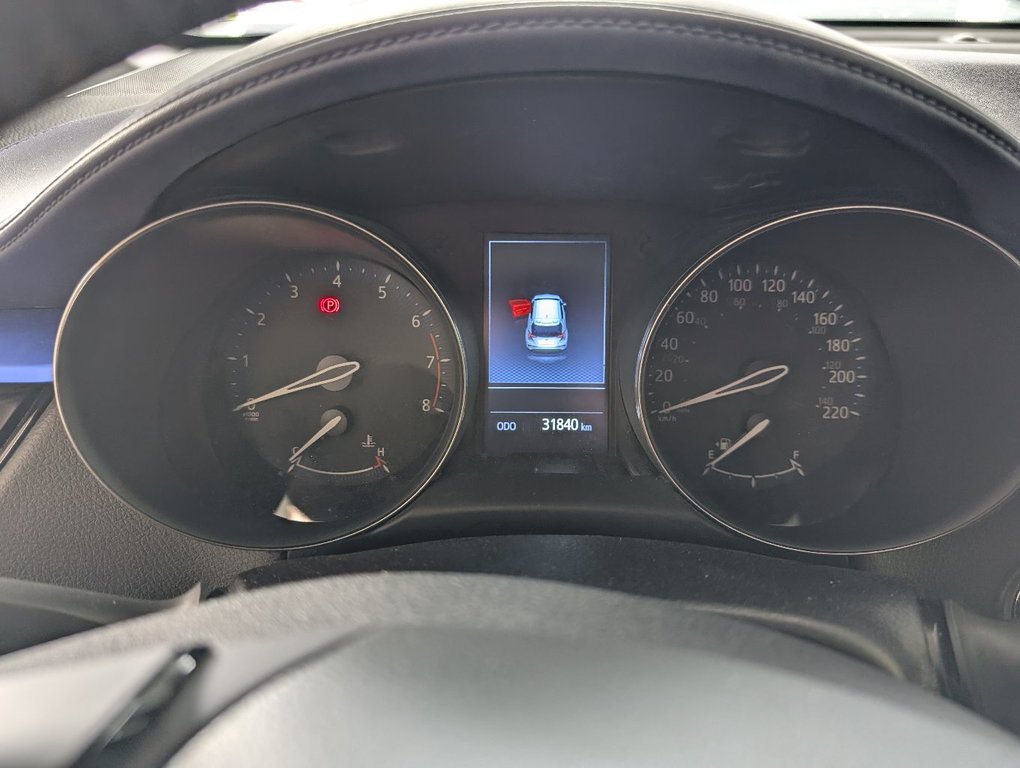 2021 Toyota C-HR XLE PREMIUM in Magog, Quebec - 22 - w1024h768px