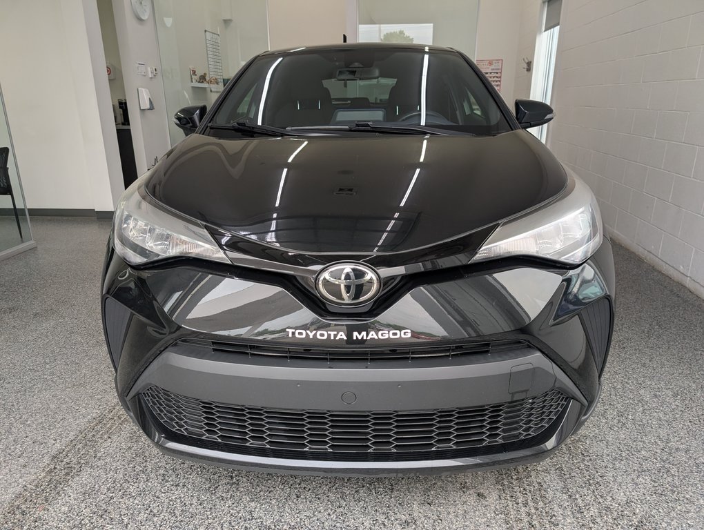 Toyota C-HR  2021 à Magog, Québec - 5 - w1024h768px