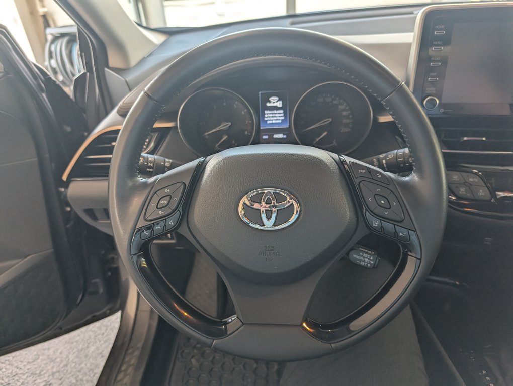 2022 Toyota C-HR Limited FWD, GARANTIE JUSQU EN 2026, in Magog, Quebec - 15 - w1024h768px