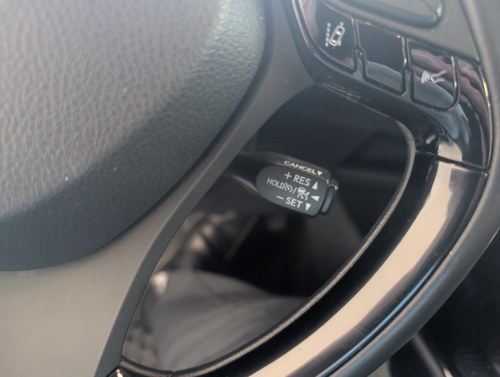 2022 Toyota C-HR Limited FWD, GARANTIE JUSQU EN 2026, in Magog, Quebec - 20 - w1024h768px