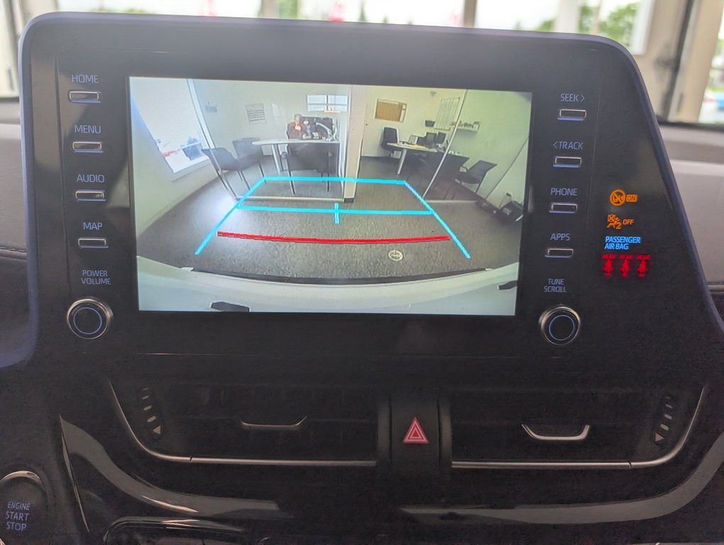 2022 Toyota C-HR XLE PREMIUM, in Magog, Quebec - 20 - w1024h768px