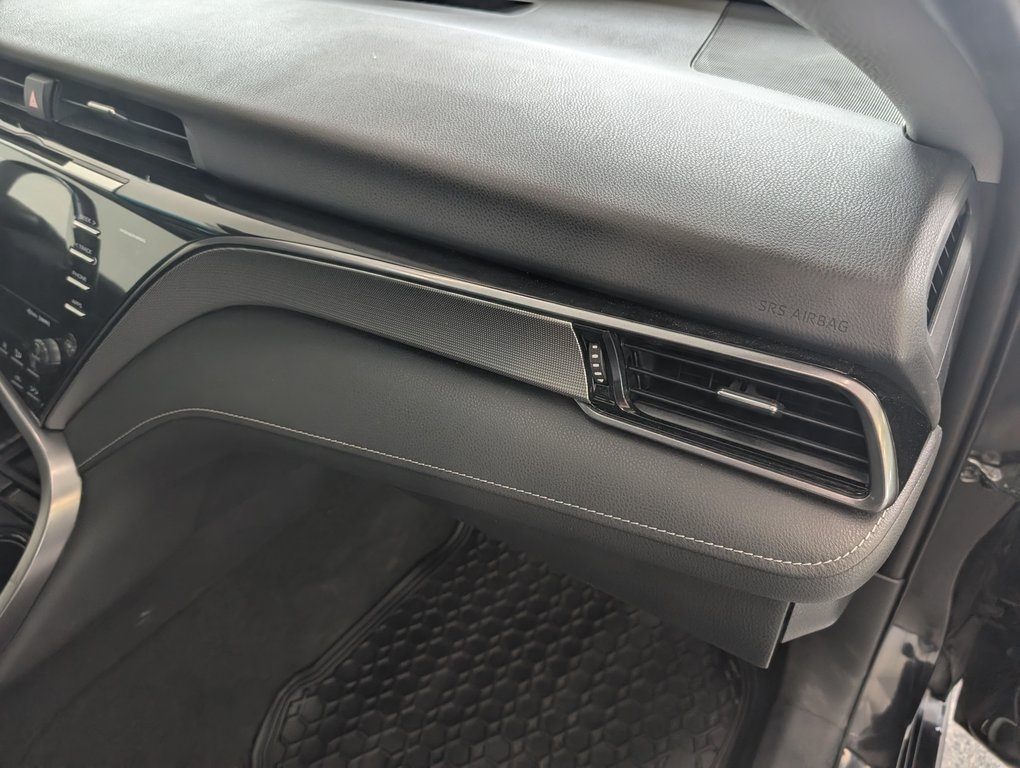 Toyota Camry Hybrid SE 2020 à Magog, Québec - 8 - w1024h768px