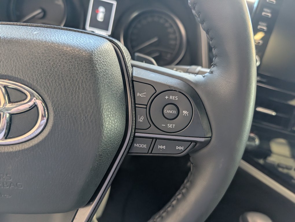 2023 Toyota Camry Hybrid SE, GARANTIE JUSQU EN 2027, in Magog, Quebec - 21 - w1024h768px