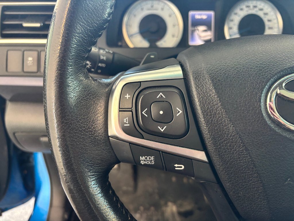Toyota Camry SE, AUTOMATIQUE, A/C, 2016 à Magog, Québec - 19 - w1024h768px