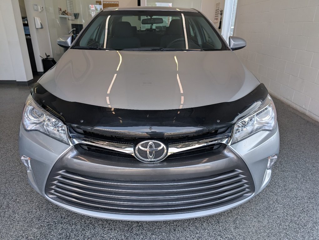 Toyota Camry LE, A/C, 2017 à Magog, Québec - 5 - w1024h768px