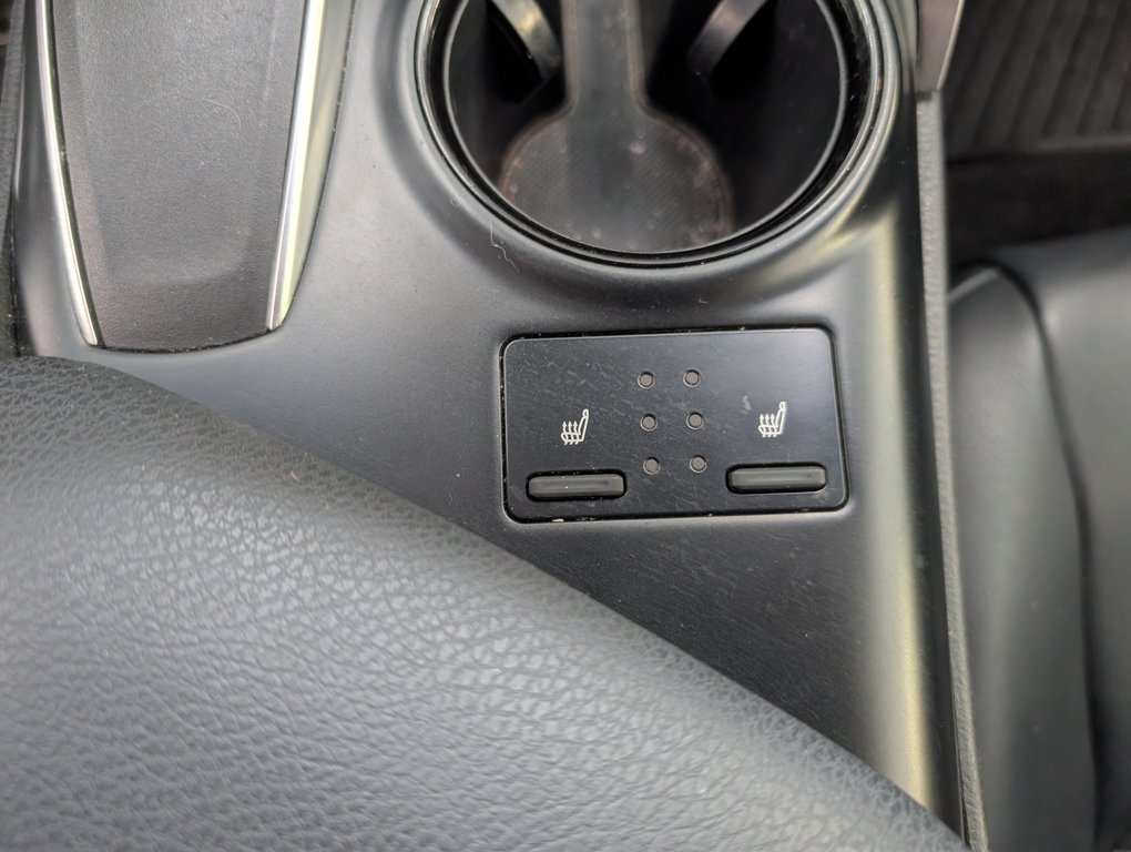 Toyota Camry SE AUTOMATIQUE, 2018 à Magog, Québec - 16 - w1024h768px