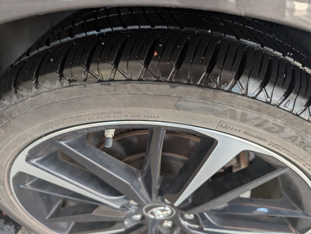 2018 Toyota Camry XSE in Magog, Quebec - 24 - w1024h768px