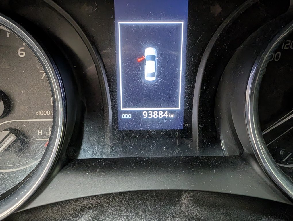2019 Toyota Camry SE in Magog, Quebec - 22 - w1024h768px