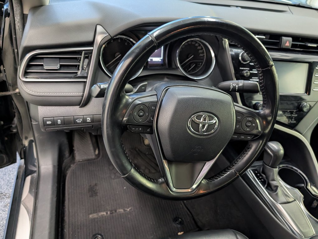 2019 Toyota Camry SE in Magog, Quebec - 13 - w1024h768px