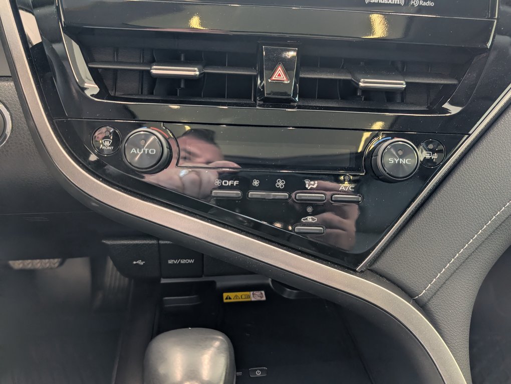 2022 Toyota Camry XSE in Magog, Quebec - 20 - w1024h768px