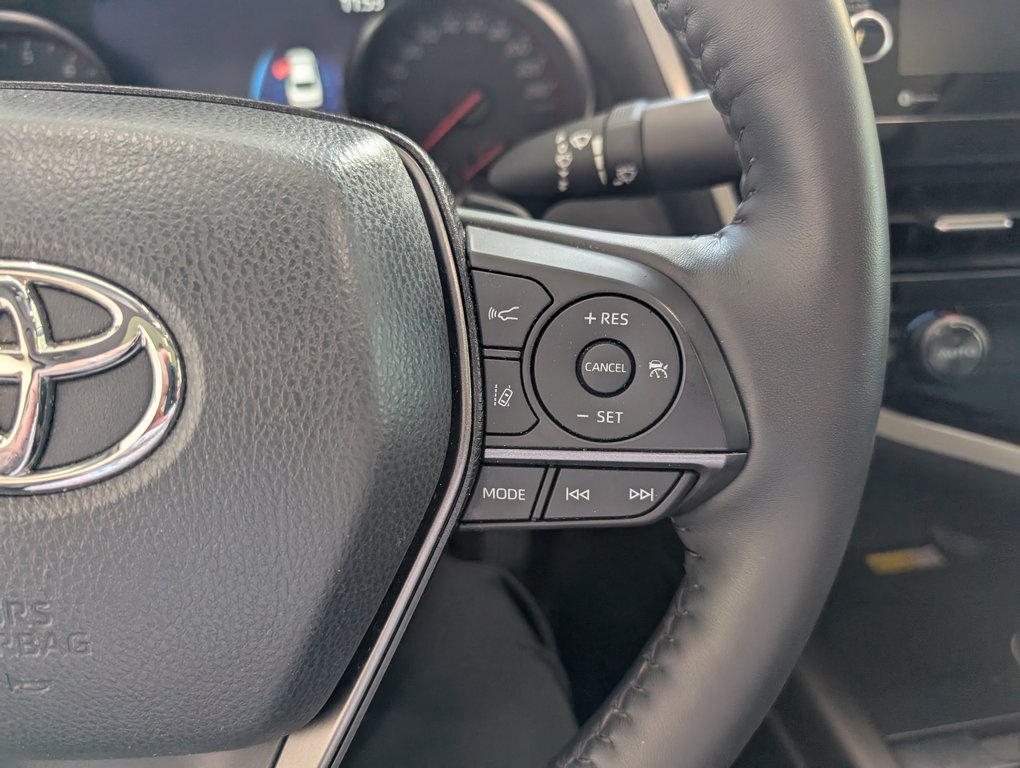 2022 Toyota Camry XSE in Magog, Quebec - 22 - w1024h768px