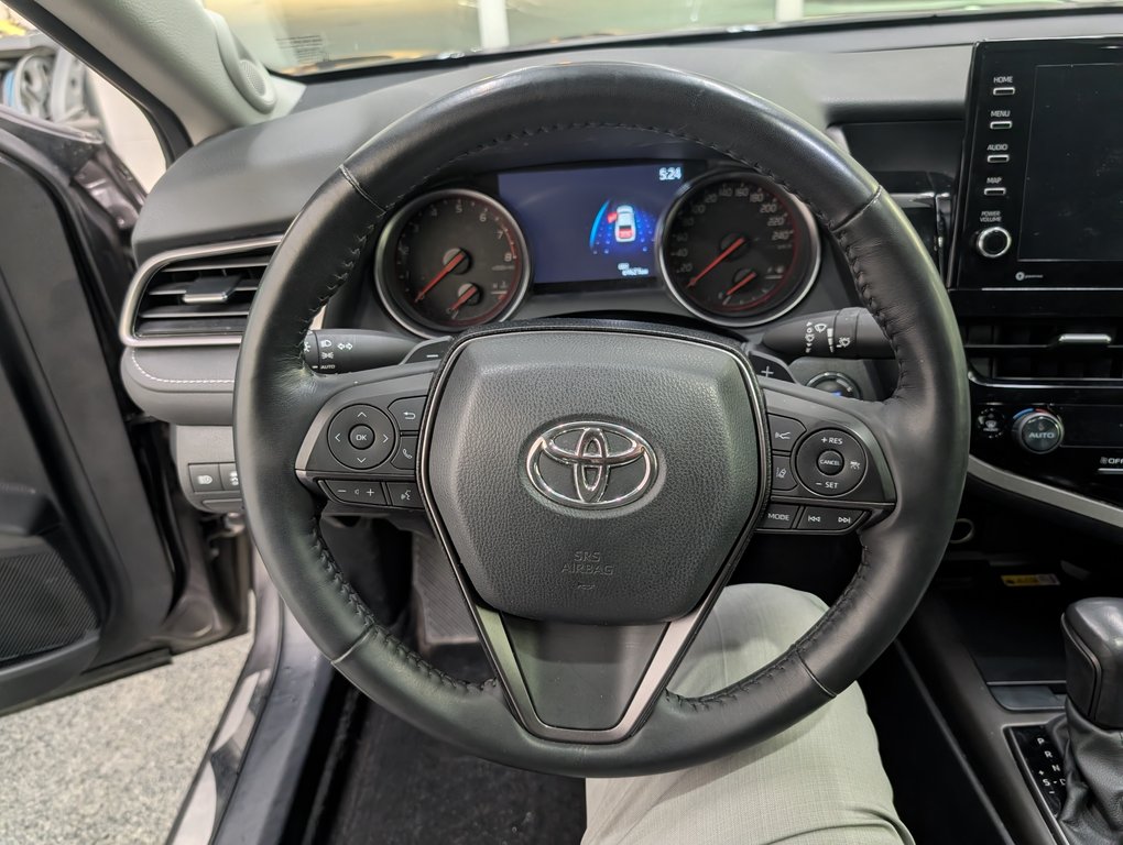 2022 Toyota Camry XSE V6, in Magog, Quebec - 15 - w1024h768px