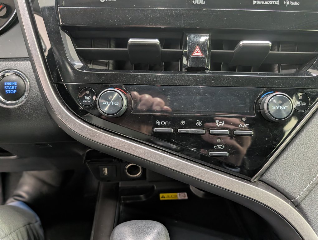 2022 Toyota Camry XSE V6, in Magog, Quebec - 18 - w1024h768px