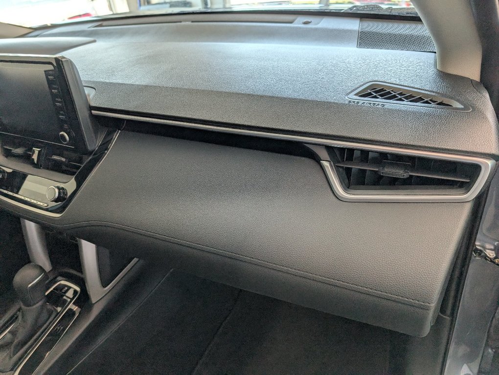 Toyota COROLLA CROSS LE AWD, GARANTIE JUSQU EN 2026, 2022 à Magog, Québec - 10 - w1024h768px