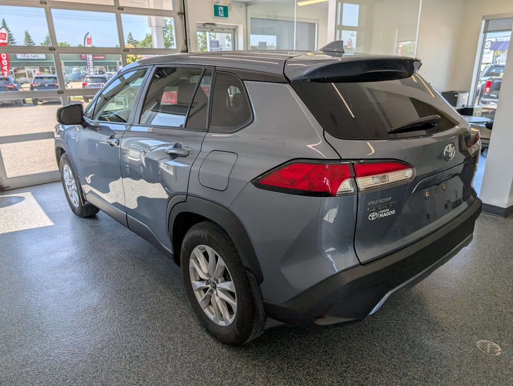 Toyota COROLLA CROSS LE AWD, GARANTIE JUSQU EN 2026, 2022 à Magog, Québec - 5 - w1024h768px