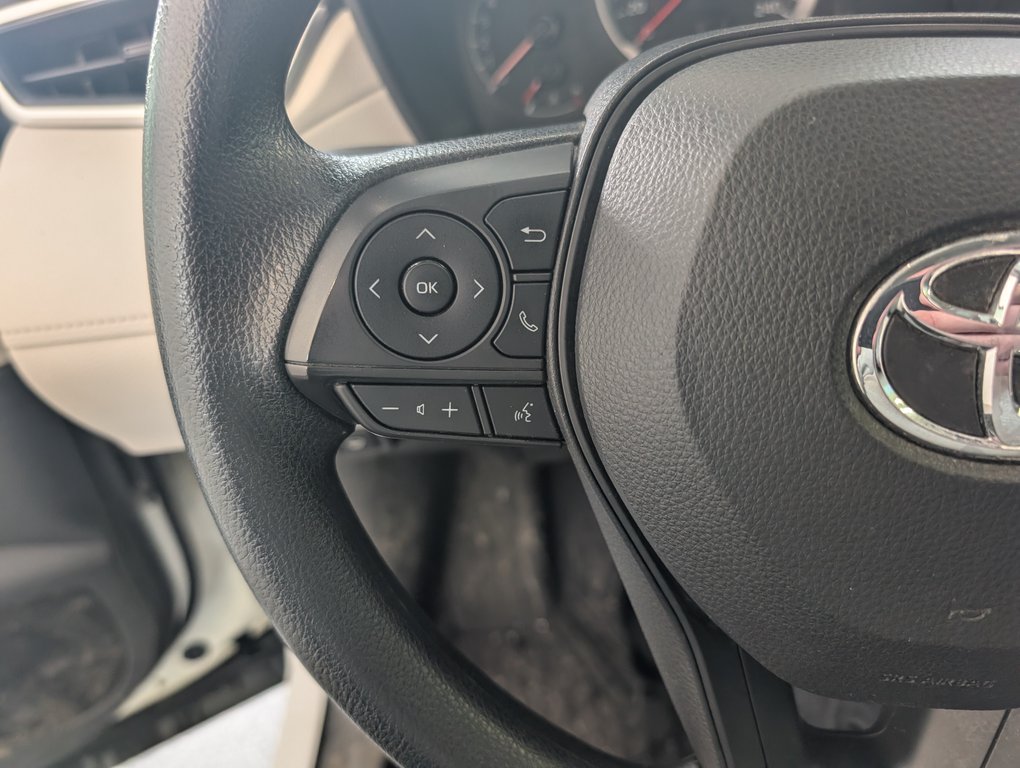 Toyota Corolla Cross L AWD, 2022 à Magog, Québec - 19 - w1024h768px