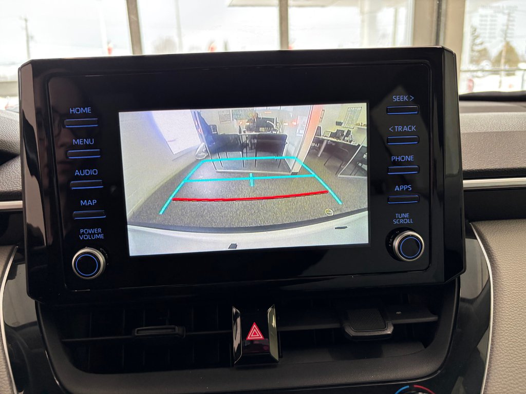 2022 Toyota Corolla Cross L AWD, in Magog, Quebec - 21 - w1024h768px