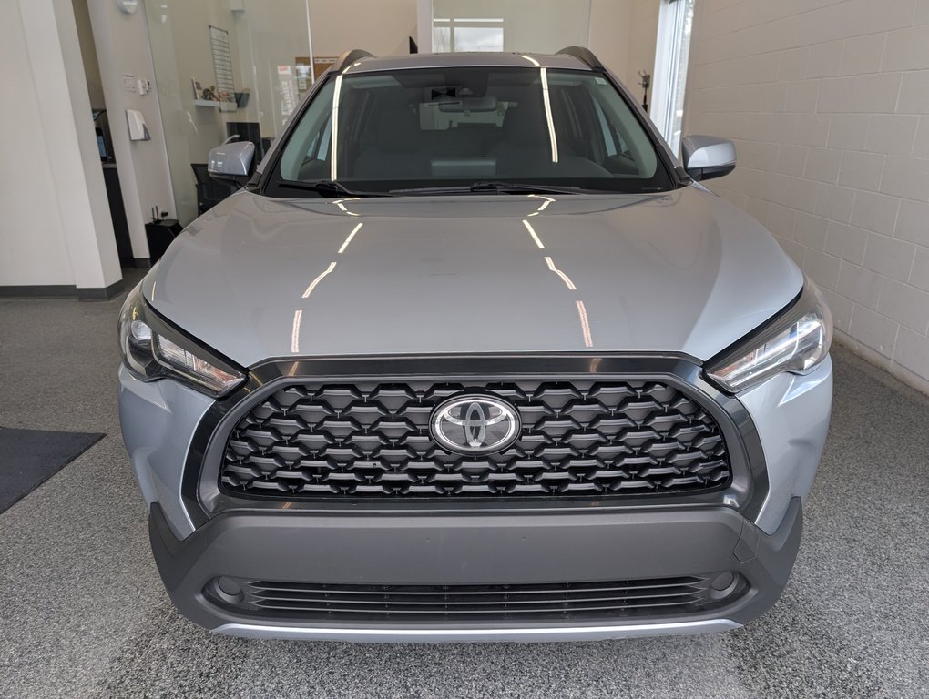 Toyota Corolla Cross LE GROUPE AMELIORER AWD, GARANTIE JUSQU EN 2029, 2022 à Magog, Québec - 5 - w1024h768px