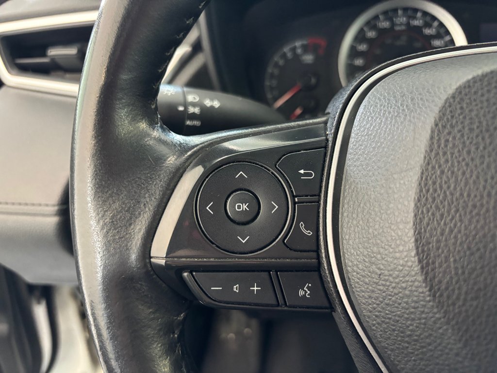 Toyota Corolla Cross LE AWD, 2022 à Magog, Québec - 17 - w1024h768px