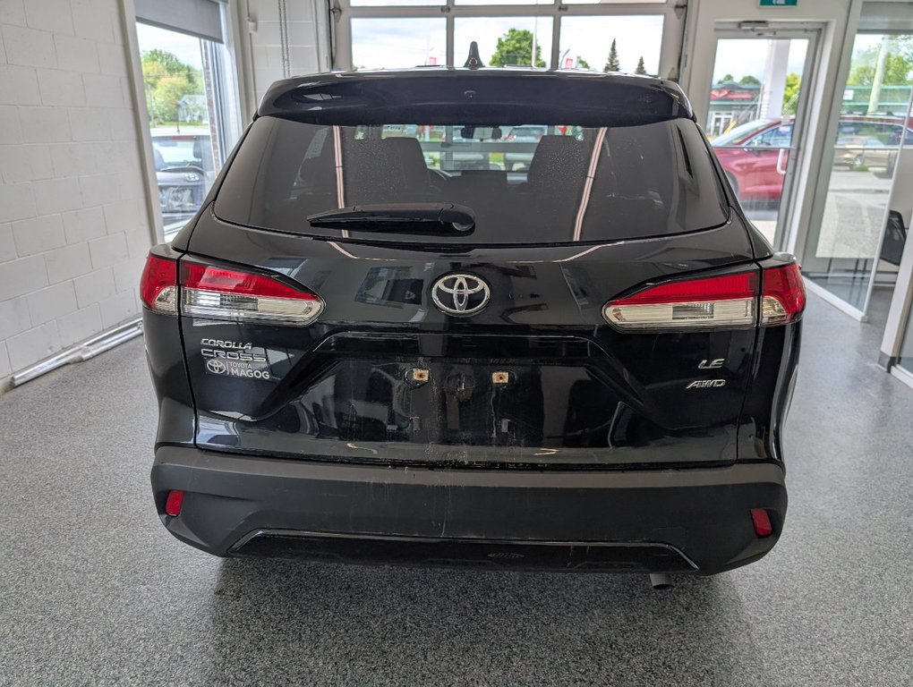 2023 Toyota COROLLA CROSS LE AWD, GARANTIE JUSQU EN 2027, in Magog, Quebec - 6 - w1024h768px