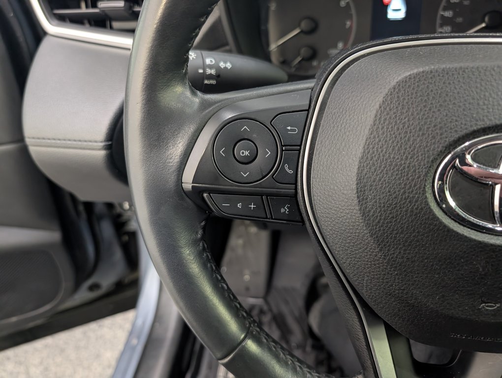 2023 Toyota Corolla Cross LE FWD, GARANTIE JUSQU EN 2028, in Magog, Quebec - 16 - w1024h768px