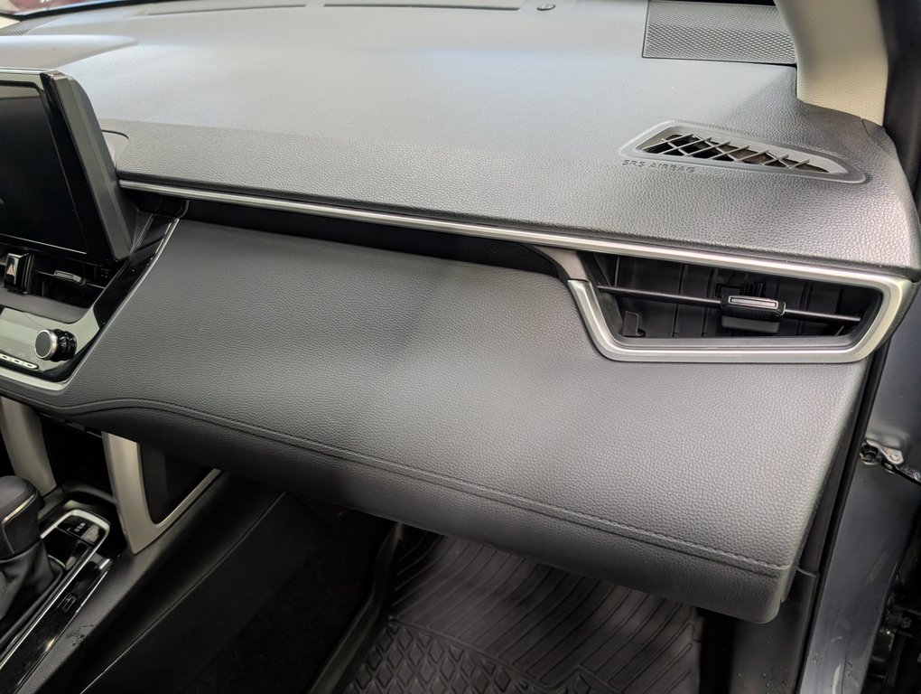 2023 Toyota Corolla Cross LE FWD, GARANTIE JUSQU EN 2028, in Magog, Quebec - 8 - w1024h768px