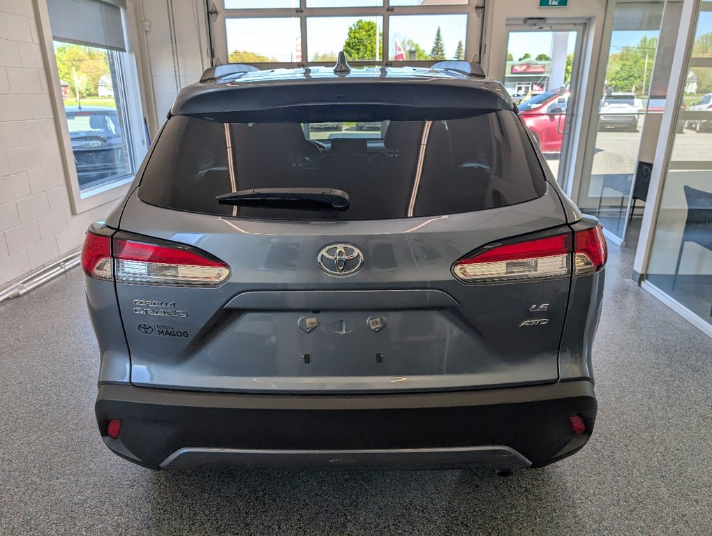 2024 Toyota COROLLA CROSS LE AWD, GARANTIE JUSQU EN 2029, in Magog, Quebec - 4 - w1024h768px