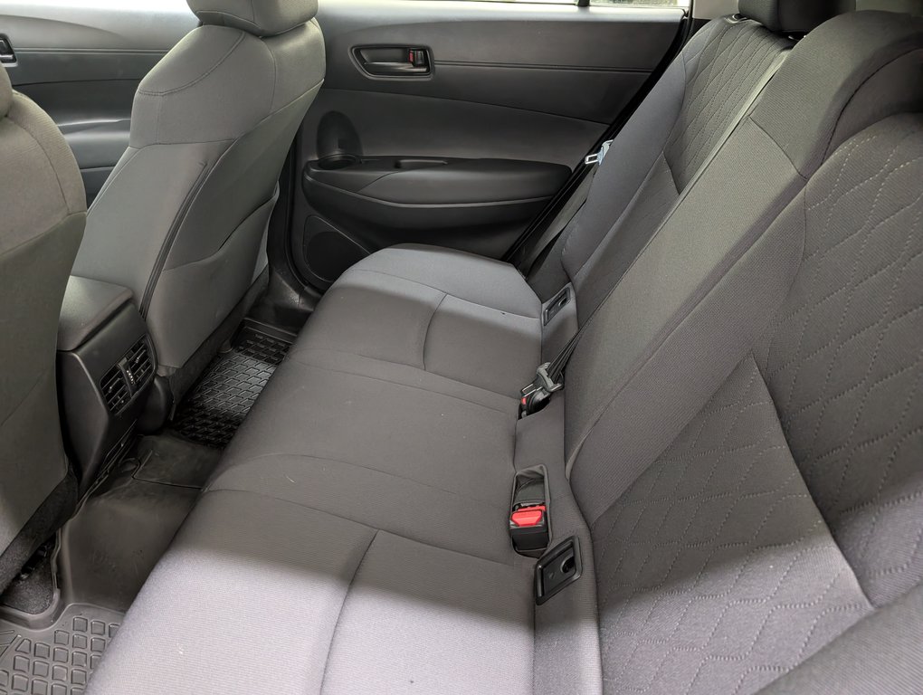 2024 Toyota Corolla Cross LE AWD, GARANTIE JUSQU EN 2028, in Magog, Quebec - 11 - w1024h768px