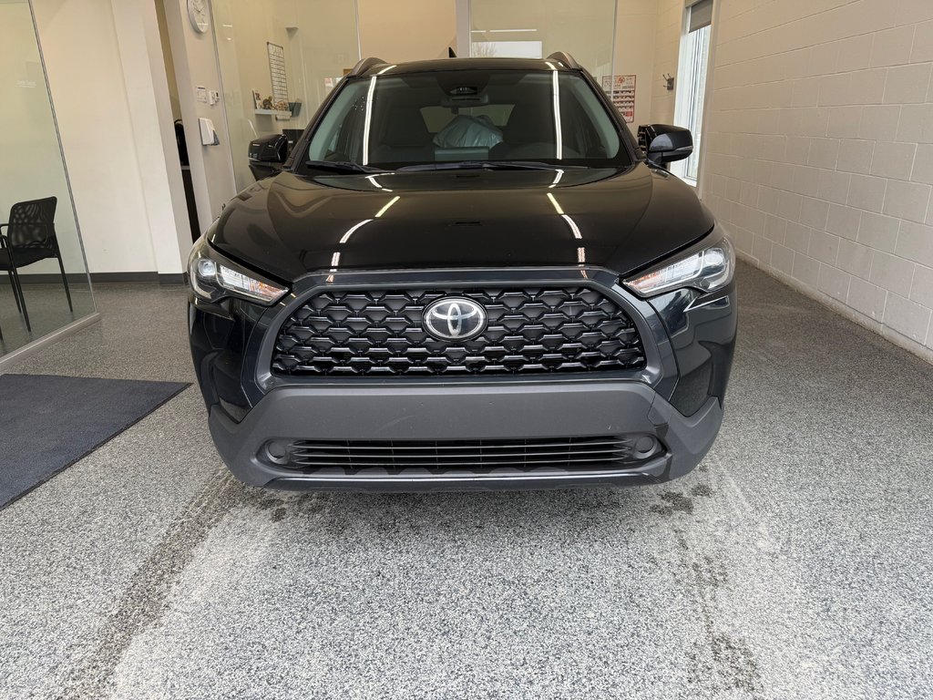 Toyota Corolla Cross LE AWD, GARANTIE JUSQU EN 2029 2024 à Magog, Québec - 7 - w1024h768px
