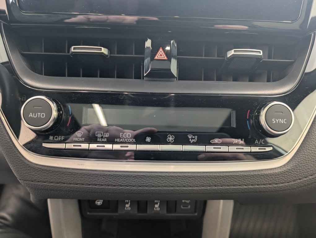 Toyota Corolla Cross XSE HYBRID, GARANTIE JUSQU EN 2029, 2025 à Magog, Québec - 18 - w1024h768px