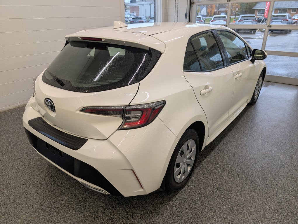Toyota Corolla Hatchback AUTOMATIQUE, A/C, 2020 à Magog, Québec - 3 - w1024h768px