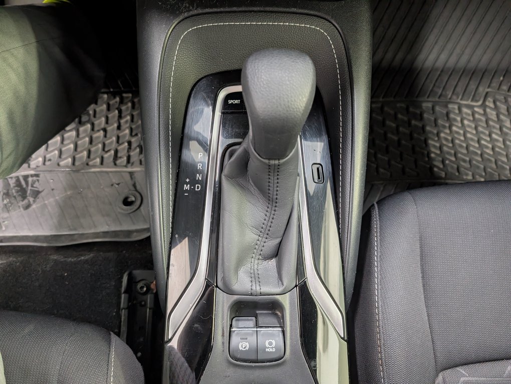 Toyota Corolla Hatchback AUTOMATIQUE, A/C, 2020 à Magog, Québec - 16 - w1024h768px