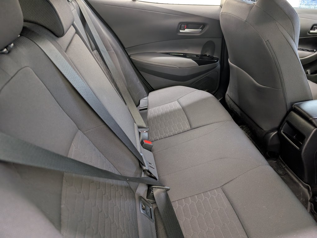 Toyota Corolla Hatchback AUTOMATIQUE, A/C, 2020 à Magog, Québec - 8 - w1024h768px