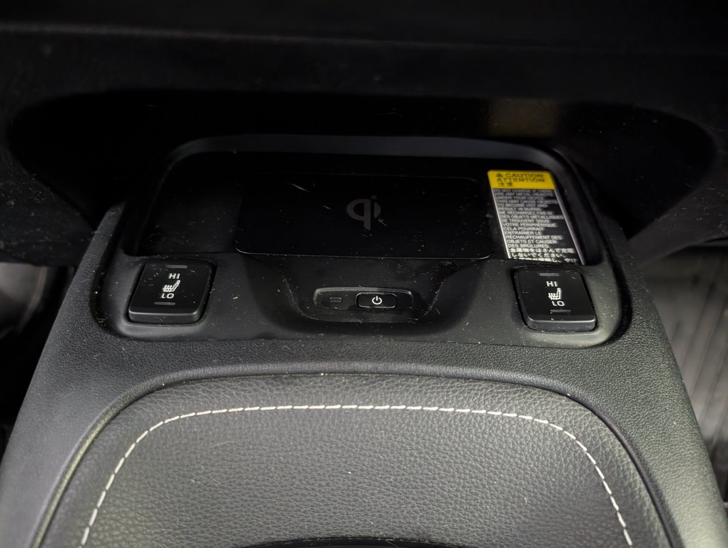 Toyota Corolla Hatchback AUTOMATIQUE, A/C, 2020 à Magog, Québec - 13 - w1024h768px