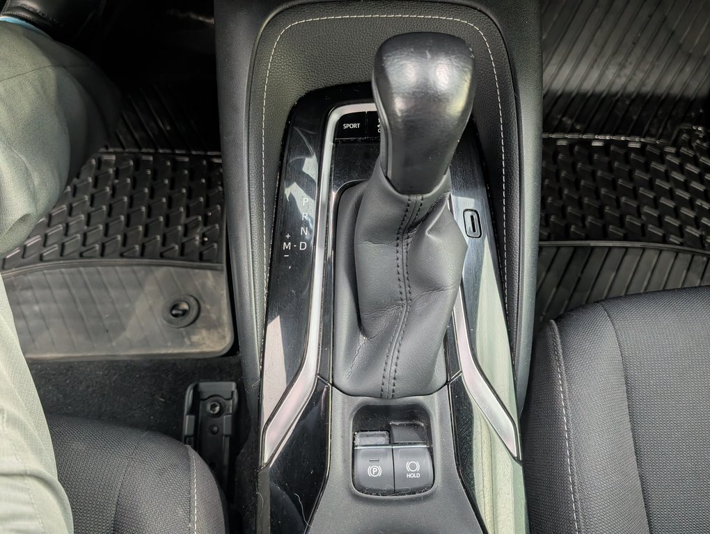 Toyota Corolla Hatchback AUTOMATIQUE, A/C, 2020 à Magog, Québec - 12 - w1024h768px