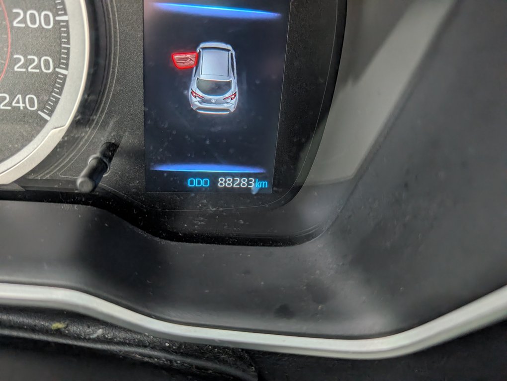 Toyota Corolla Hatchback AUTOMATIQUE, A/C, 2020 à Magog, Québec - 18 - w1024h768px