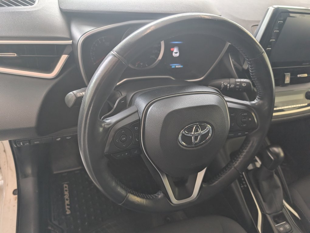 Toyota Corolla Hatchback AUTOMATIQUE, A/C, 2020 à Magog, Québec - 9 - w1024h768px