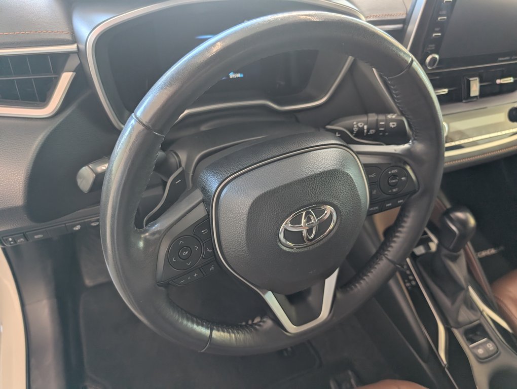 Toyota Corolla Hatchback XSE, CUIR, 2020 à Magog, Québec - 12 - w1024h768px