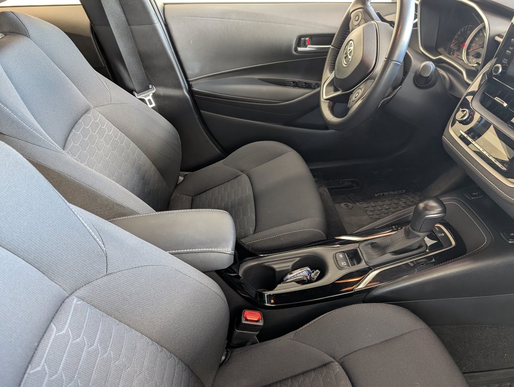 Toyota Corolla Hatchback SE, GARANTIE JUSQU EN 2029 2022 à Magog, Québec - 9 - w1024h768px