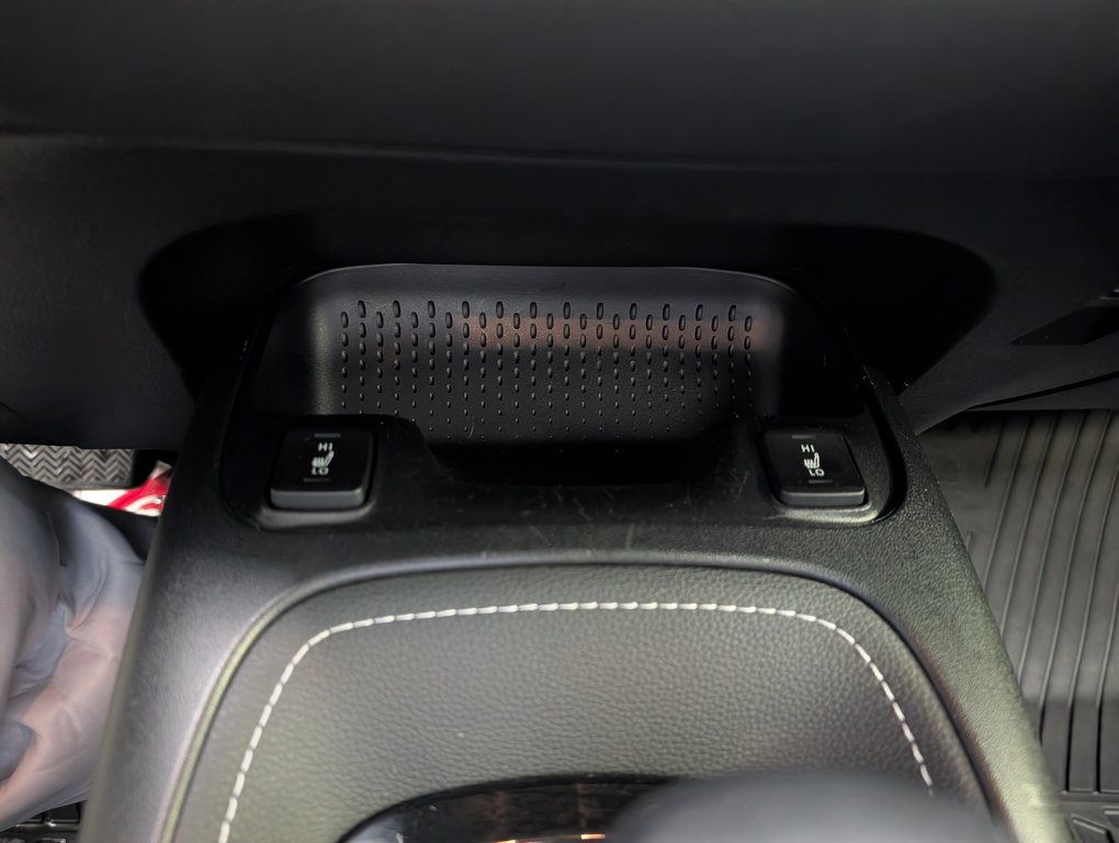 Toyota Corolla Hatchback AUTOMATIQUE, GARANTIE JUSQU EN 2026, 2022 à Magog, Québec - 16 - w1024h768px