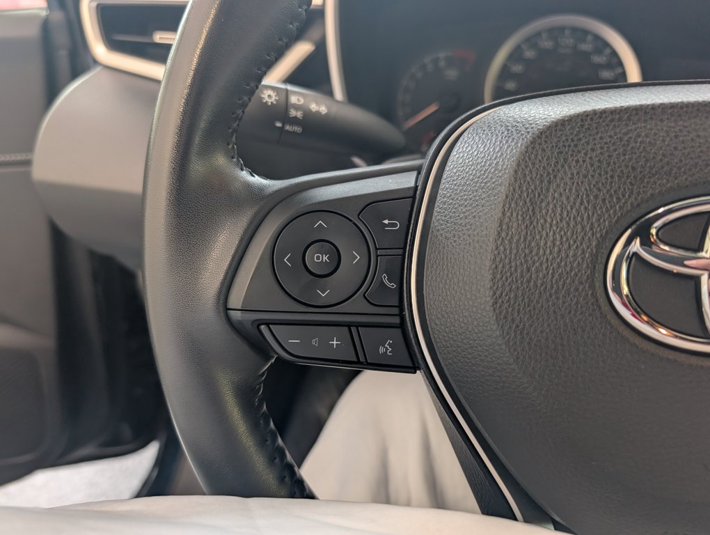 Toyota Corolla Hatchback AUTOMATIQUE, GARANTIE JUSQU EN 2026, 2022 à Magog, Québec - 18 - w1024h768px