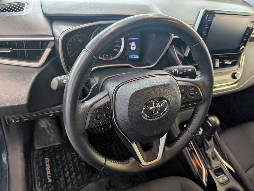 Toyota Corolla Hatchback AUTOMATIQUE, GARANTIE JUSQU EN 2026, 2022 à Magog, Québec - 13 - w1024h768px