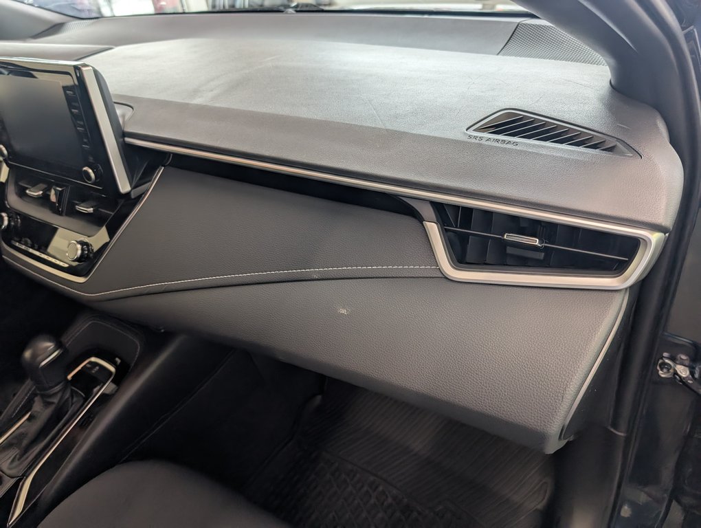 Toyota Corolla Hatchback AUTOMATIQUE, GARANTIE JUSQU EN 2026, 2022 à Magog, Québec - 10 - w1024h768px