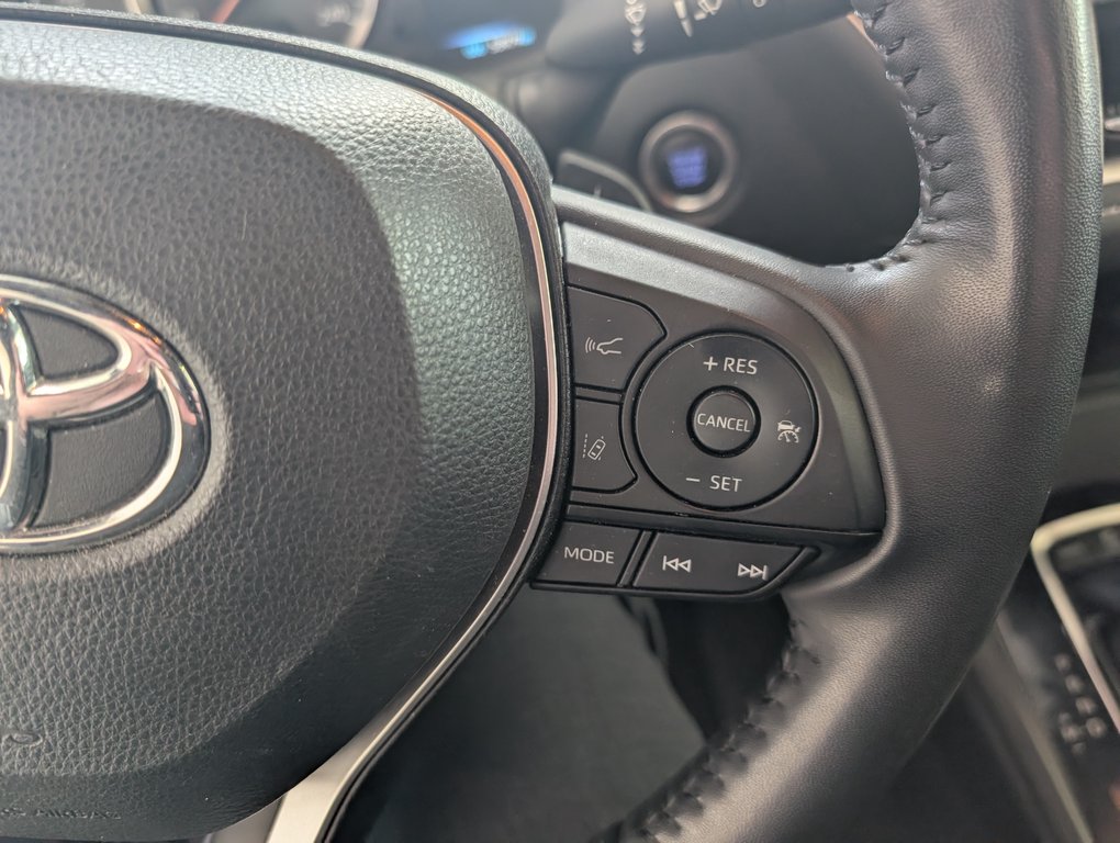 2022 Toyota Corolla Hatchback SE, AUTOMATIQUE, in Magog, Quebec - 19 - w1024h768px