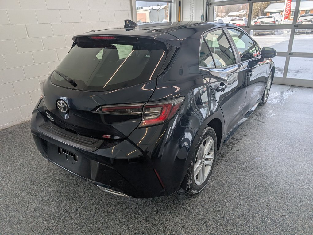 Toyota Corolla Hatchback AUTOMATIQUE, 2022 à Magog, Québec - 3 - w1024h768px