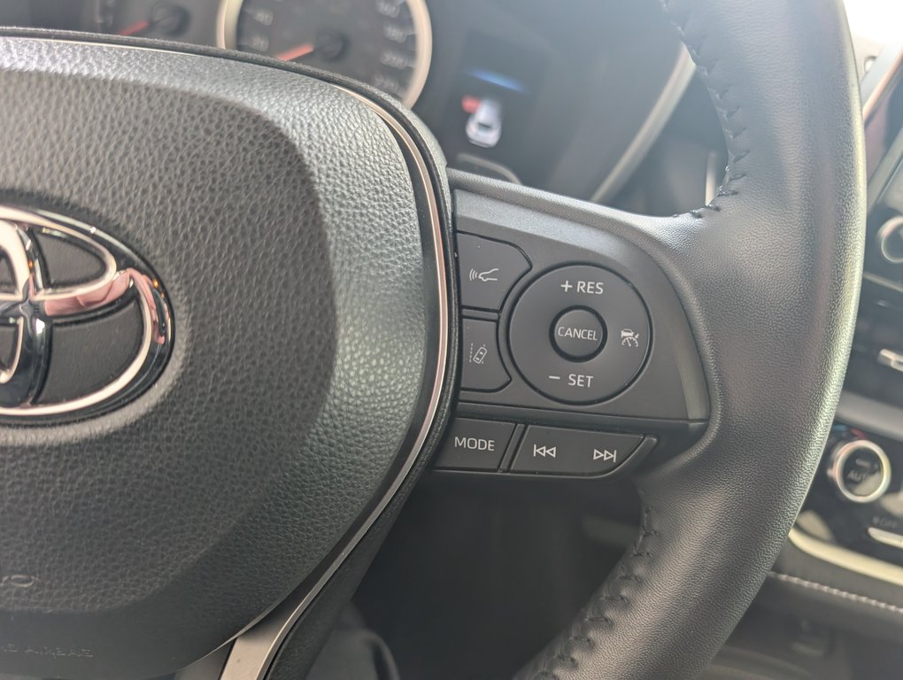 Toyota Corolla Hatchback AUTOMATIQUE, 2022 à Magog, Québec - 19 - w1024h768px