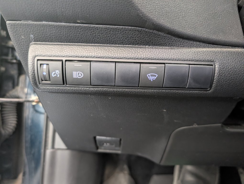 Toyota Corolla Hatchback SE, AUTOMATIQUE, 2022 à Magog, Québec - 22 - w1024h768px