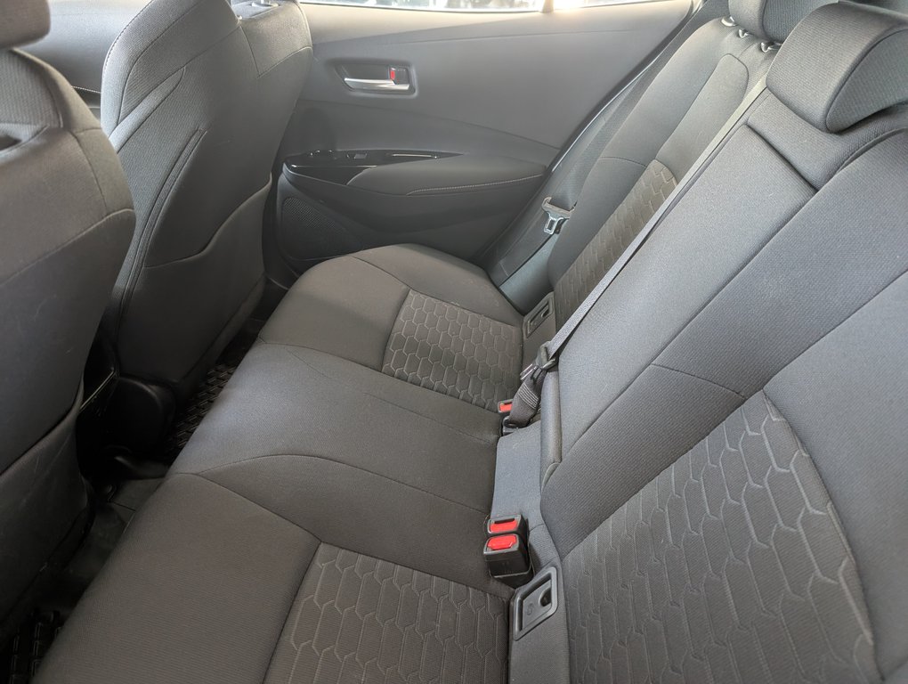 Toyota Corolla Hatchback SE, AUTOMATIQUE, 2022 à Magog, Québec - 10 - w1024h768px