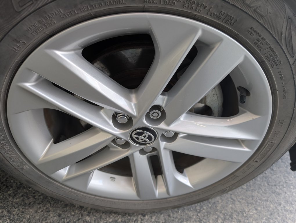 Toyota Corolla Hatchback SE, AUTOMATIQUE, 2022 à Magog, Québec - 24 - w1024h768px